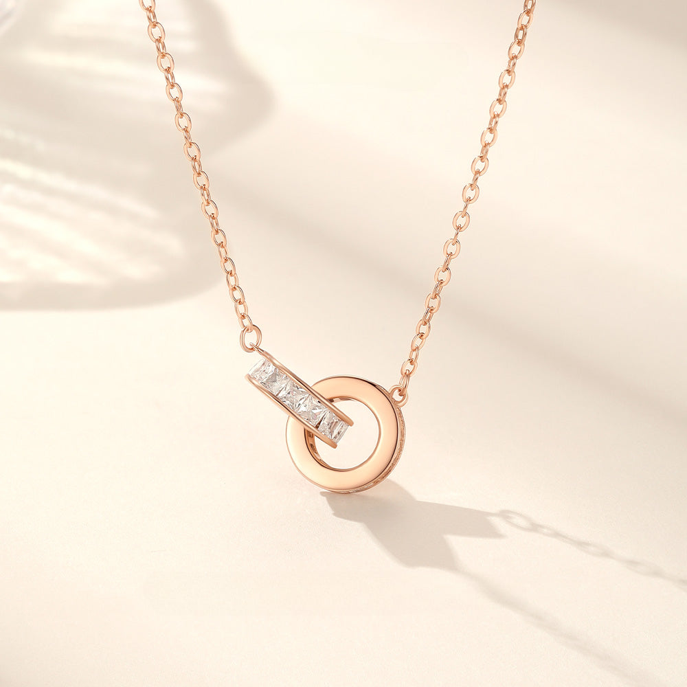 Interlocked Light Luxury Niche Rose Gold Silver Necklace