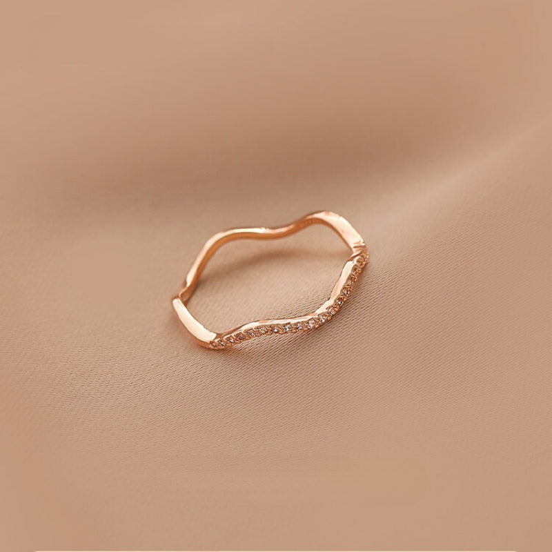 Geometric Waves Niche Design Diamond-Studded Index Finger Ring Fashionable Individuality Minimalist Ring