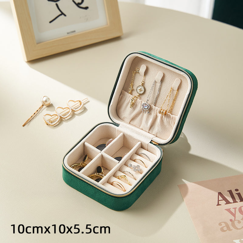 Compact and Portable Luxurious and Exquisite Jewelry Box