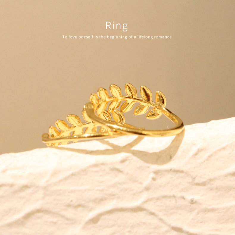 Enchanted Forest Vintage 18K Gold-Plated Enamel Leaf Ring
