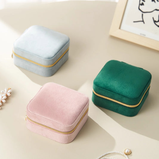Compact and Portable Luxurious and Exquisite Jewelry Box