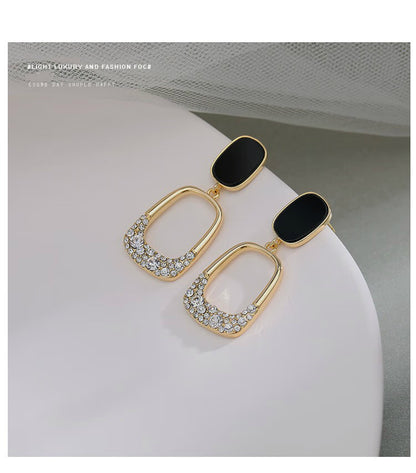 25' New Minimalist Round Pure Silver Stud Earring